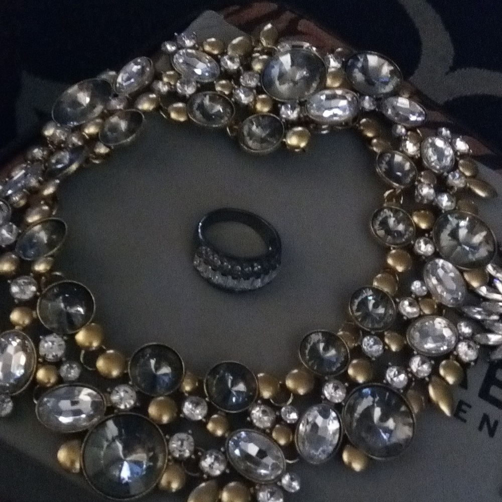 Jewelry - Picture 2 of 6